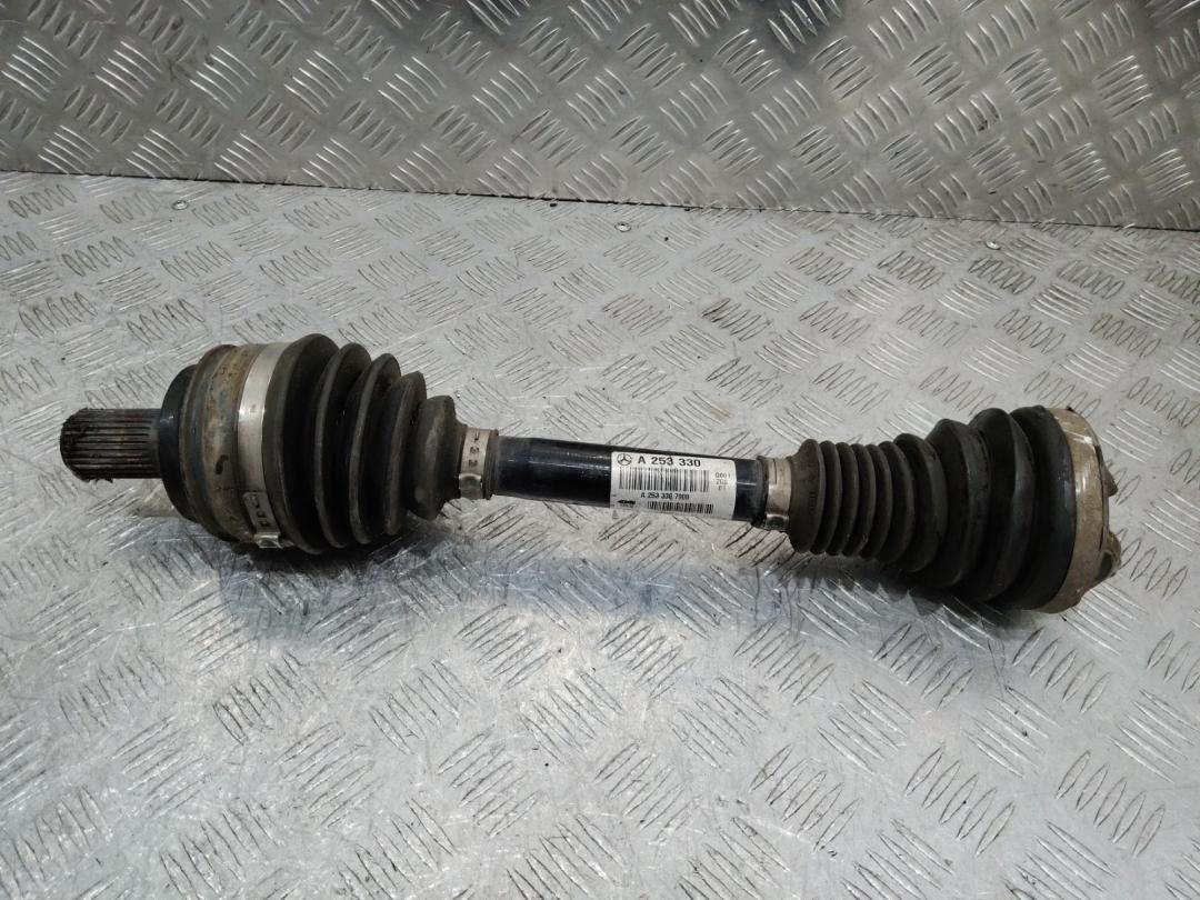 полуось передняя левая (приводной вал, ШРУС) Mercedes-Benz GLC Coupe C253 2017, 2.2 л., дизель, A2533307900 - фото №1