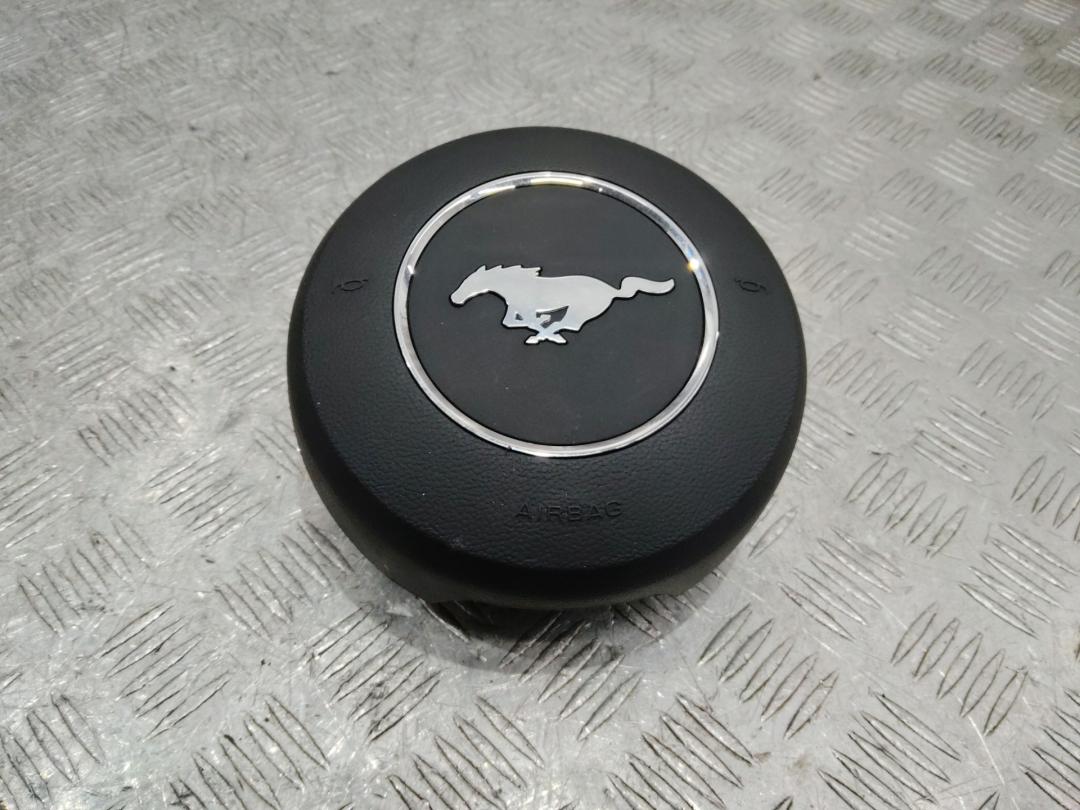 подушка безопасности водителя Ford Mustang 6 поколение 2015, FR3363043B13 - фото №1