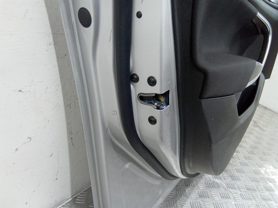 замок двери передней левой Opel Insignia 1 поколение (A) 2010 - фото №1