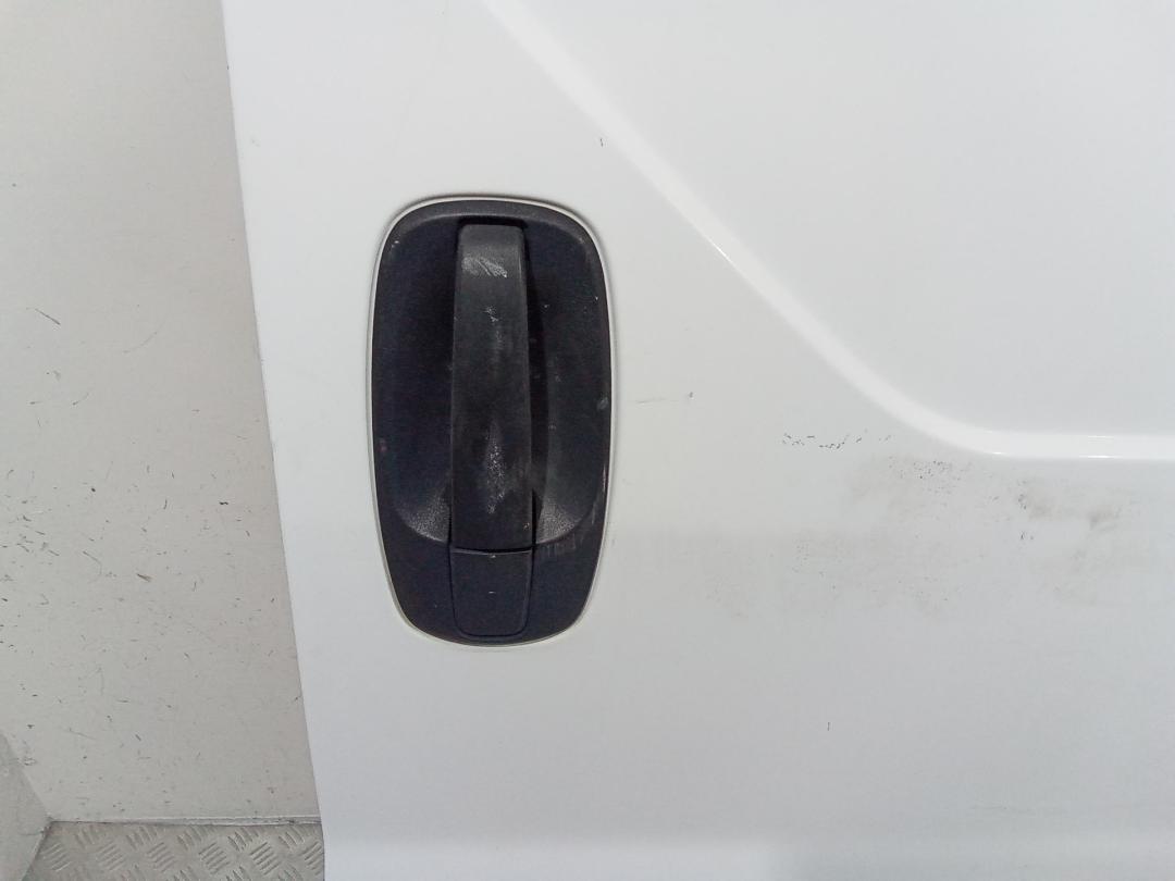ручка наружная двери сдвижной Renault Trafic 2 поколение 2005 - фото №1