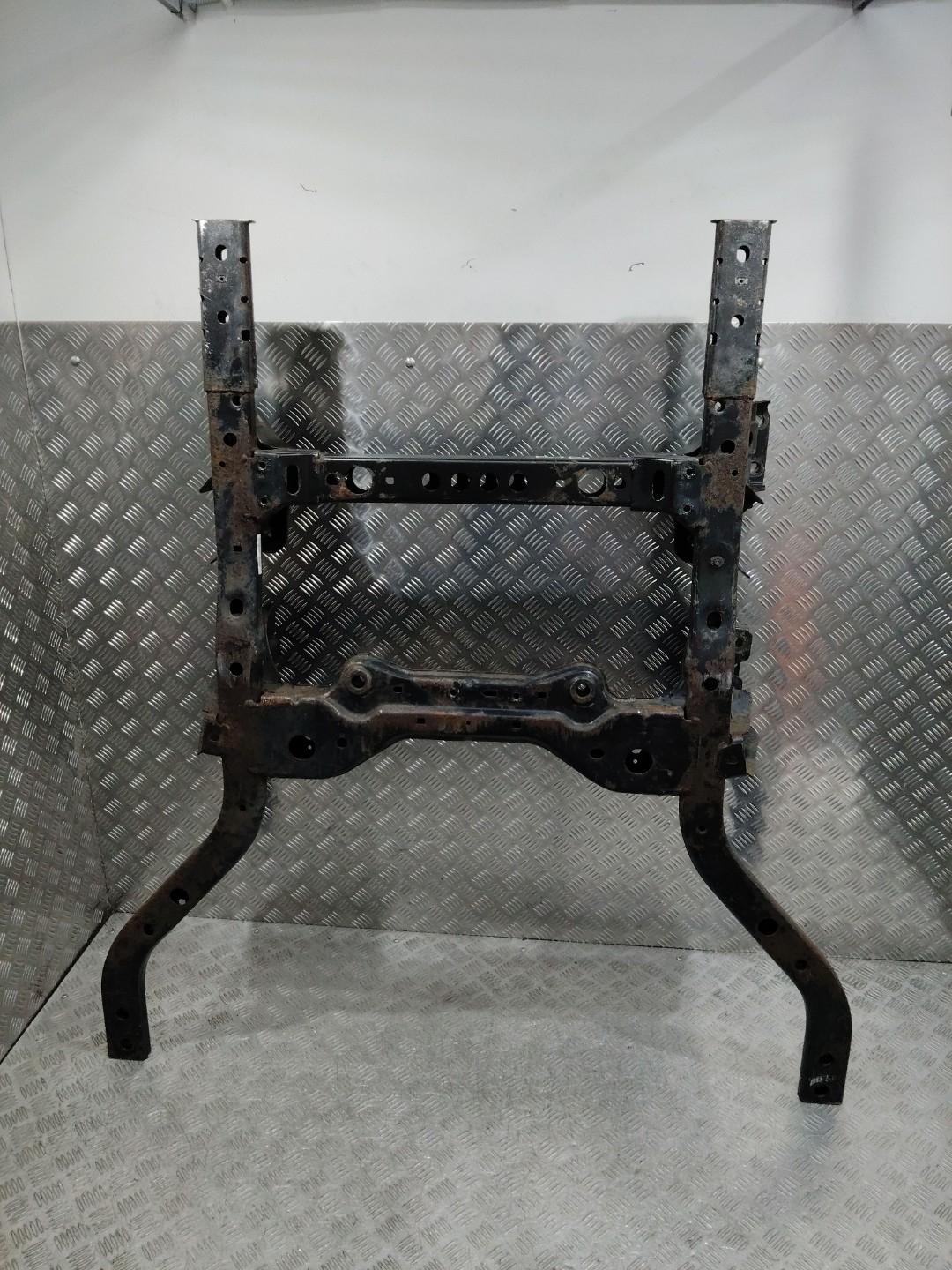 балка подвески передняя (подрамник) Ford Mustang 6 поколение 2015, 5.0 л., бензин, МКПП, купе, FR3C5C145AL - фото №1