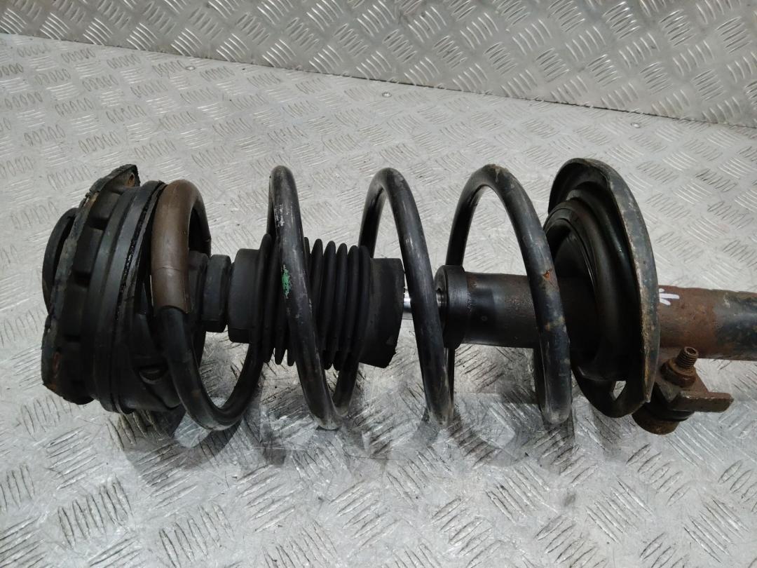 пружина Renault Scenic 2 поколение 2003, 1.9 л., дизель - фото №1