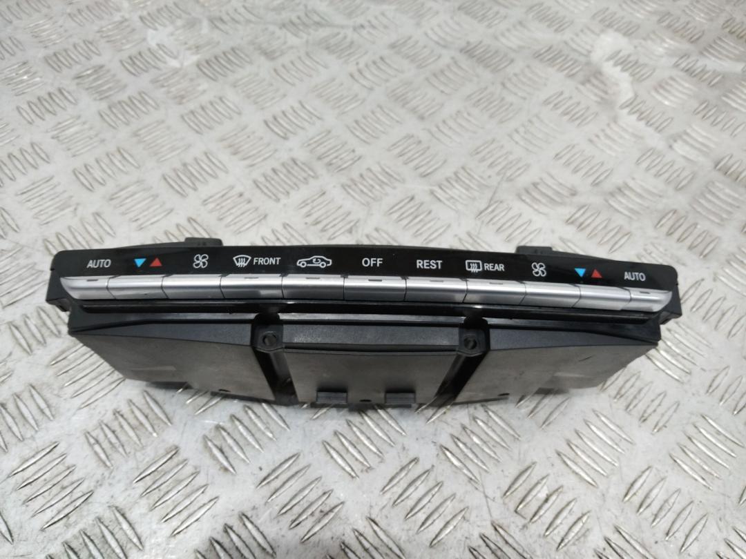 блок управления печки / климат-контроля Mercedes-Benz S-Класс W221 2007, A2218702658 - фото №1
