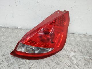 фонарь задний правый Ford Fiesta 6 поколение 2011, 8A6113404A