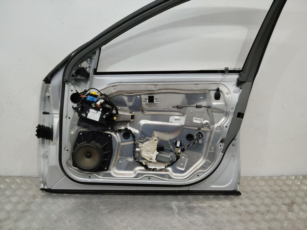 стеклоподъемник электрический передний правый Mercedes-Benz S-Класс W221 2007, седан - фото №1