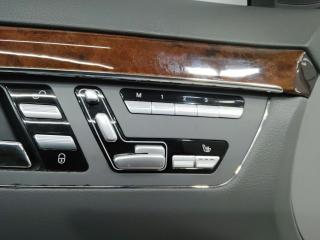 Модуль управления сиденьем (в двери) передней левой Mercedes-Benz S-Класс W221 2007, седан