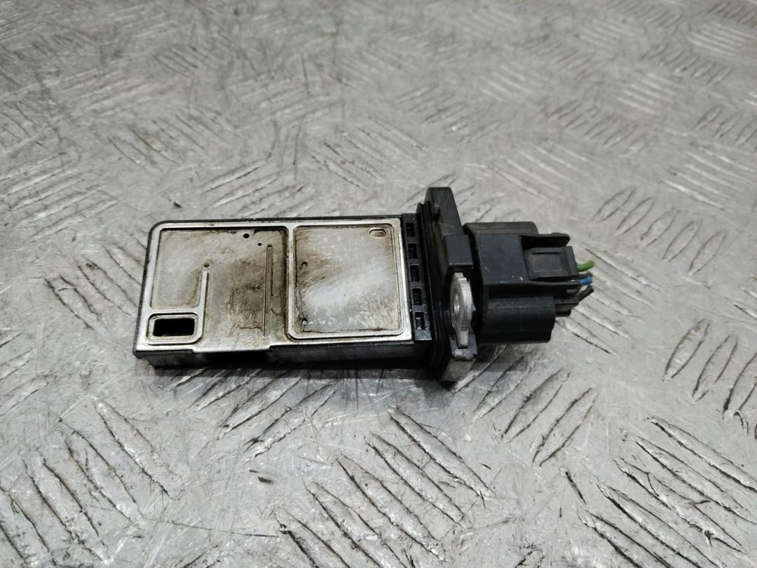 расходомер воздуха Nissan Qashqai 1 поколение 2008, 226807S000 - фото №1