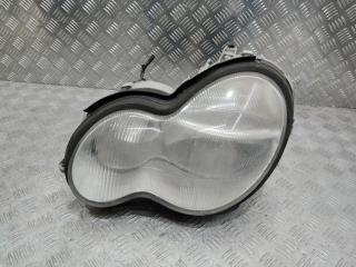 фара левая Mercedes-Benz C-Класс W203/S203/CL203 2003, A2038200161