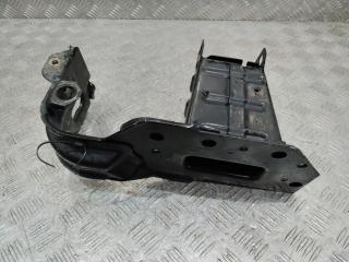 кронштейн переднего бампера Mercedes-Benz C-Класс W203/S203/CL203 2003