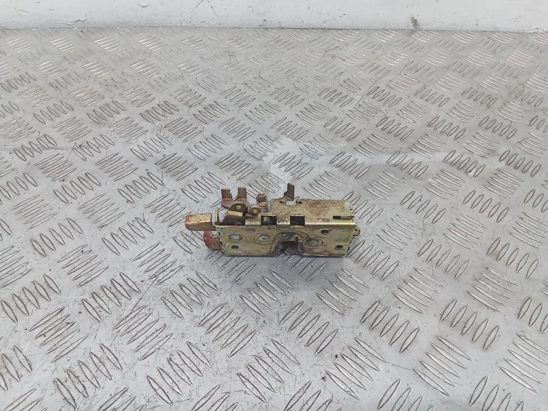 замок двери передней правой Volkswagen LT 2 поколение 2001, A9017201335 - фото №1