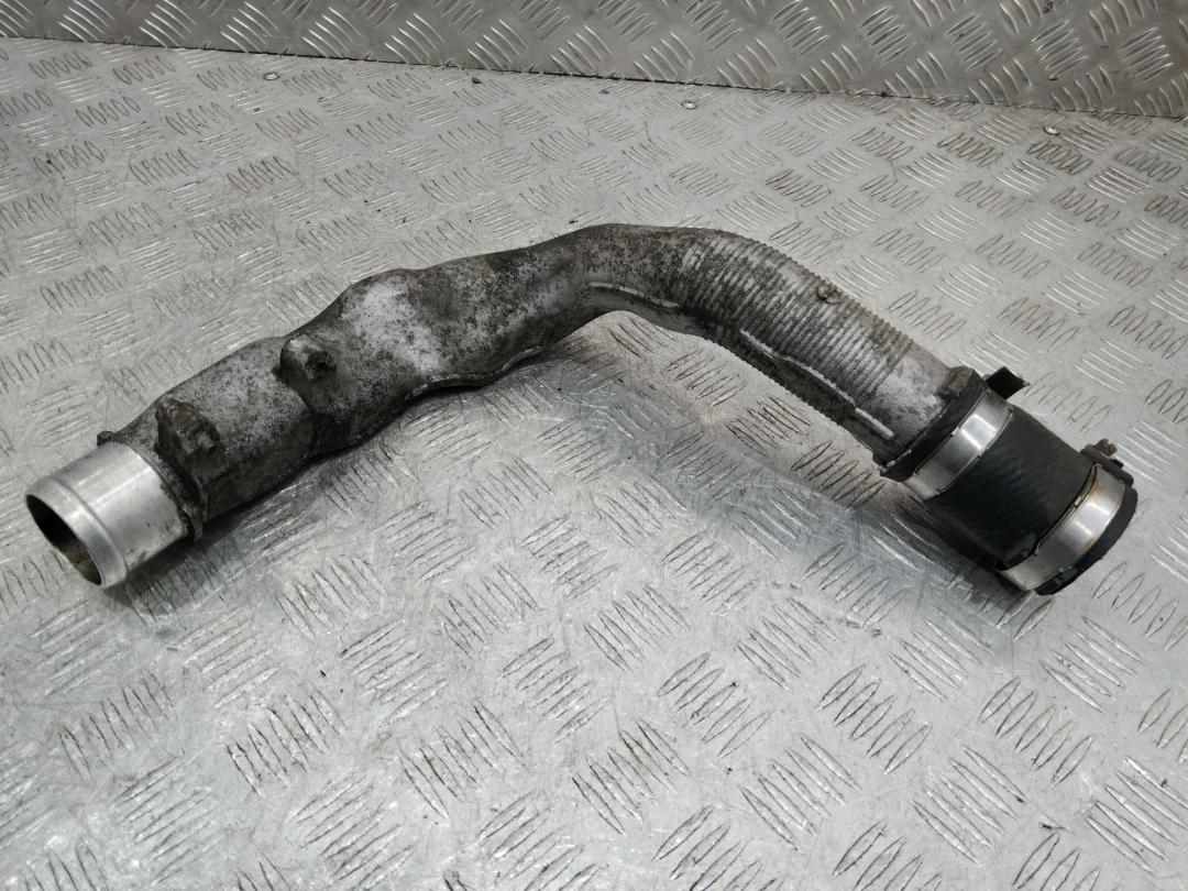 патрубок интеркулера Nissan Qashqai 1 поколение 2007 - фото №1
