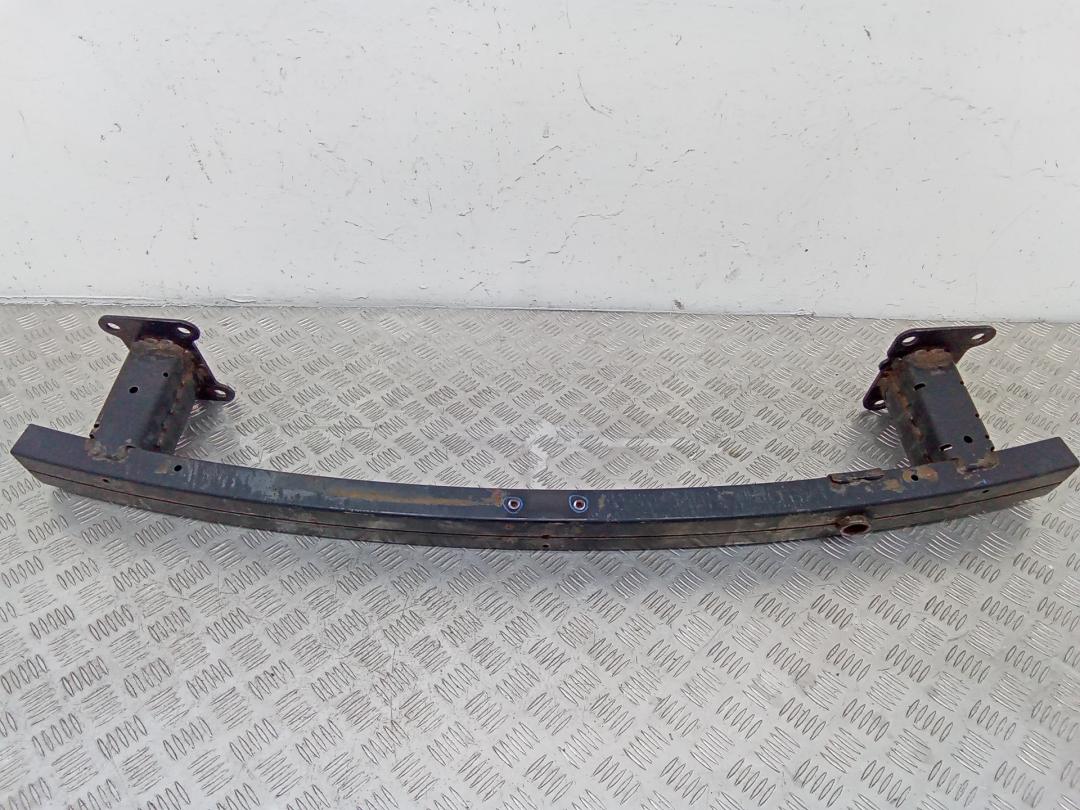 усилитель бампера переднего Nissan Qashqai 1 поколение 2007 - фото №1