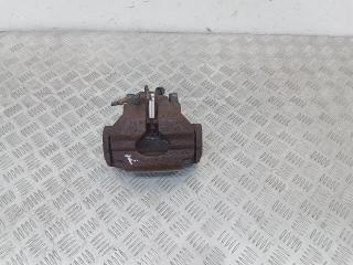 суппорт передний правый Volkswagen Touareg 1 поколение 2004, 7L6106D