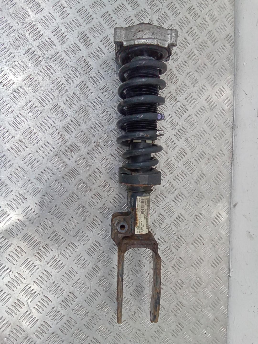 амортизатор передний правый Volkswagen Touareg 1 поколение 2004, 7L6413032N - фото №1