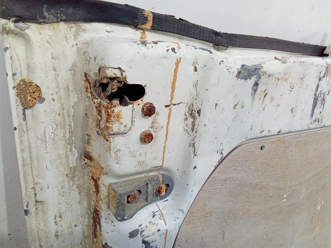 замок двери IVECO Daily 4 поколение 2006 - фото №1