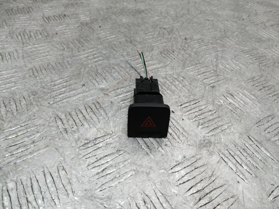 кнопка аварийной сигнализации Renault Kadjar 1 поколение 2016, 252900624R - фото №1