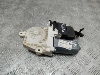 моторчик стеклоподъемника задний левый Volkswagen Jetta 5 поколение 2005, 1K5839401