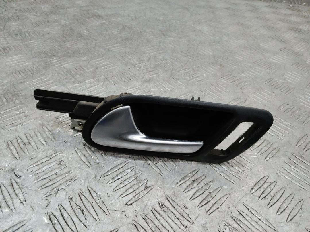 ручка внутренняя Volkswagen Jetta 5 поколение 2005, 1K1837113 - фото №1