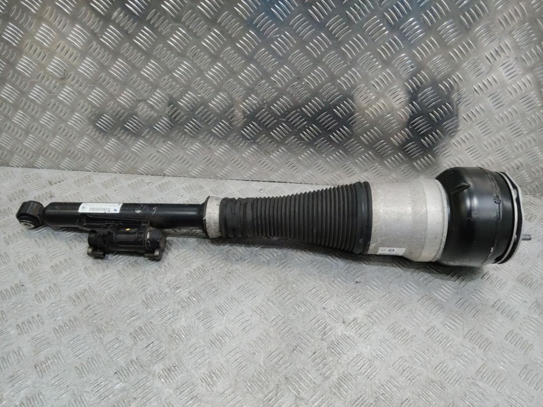 пневмостойка задняя Mercedes-Benz S-Класс W222/C217/A217 2016, A2223200313 - фото №1