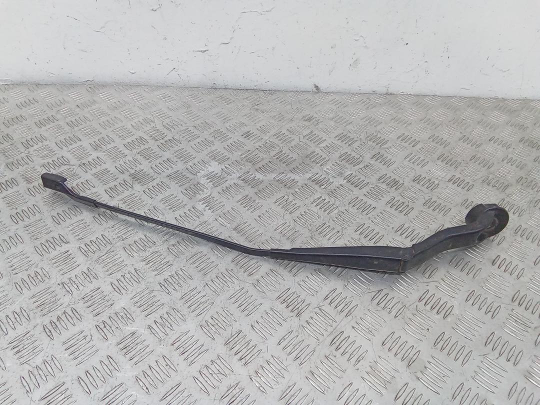 щеткодержатель (поводок стеклоочистителя, дворник) Renault Scenic 4 поколение 2019, 288811567R - фото №1
