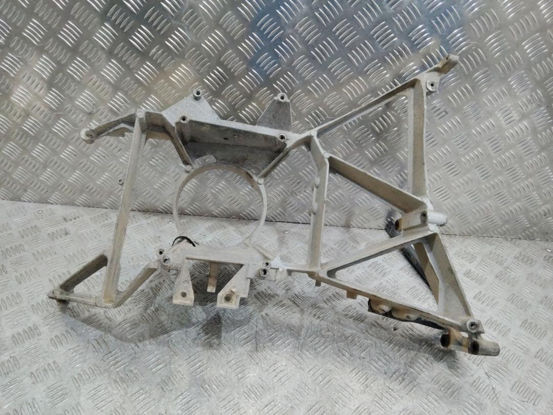 крепление фары правой DAF XF 95 1 поколение 2005 - фото №1