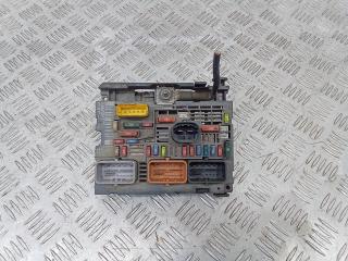 блок предохранителей Peugeot 407 1 поколение [рестайлинг] 2010, 9667044980, R02