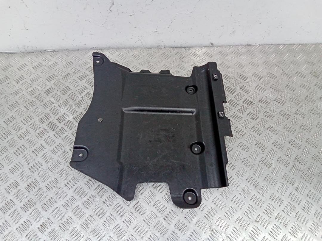 защита днища Mercedes-Benz GL-Класс X166 2014, A1666800123 - фото №1