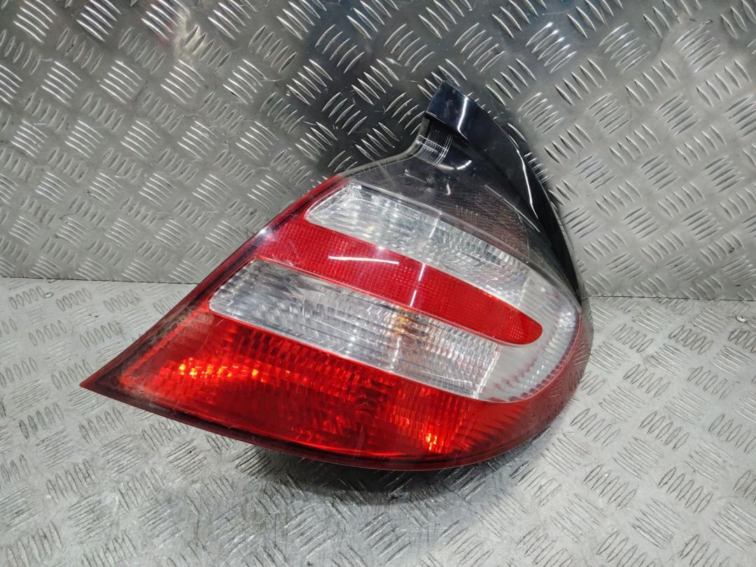 фонарь задний правый Mercedes-Benz C-Класс W204/S204 2007, купе, A2038202664 - фото №1