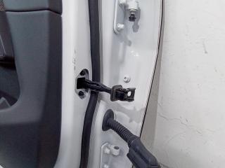 ограничитель открывания двери BMW X5 G05 2023