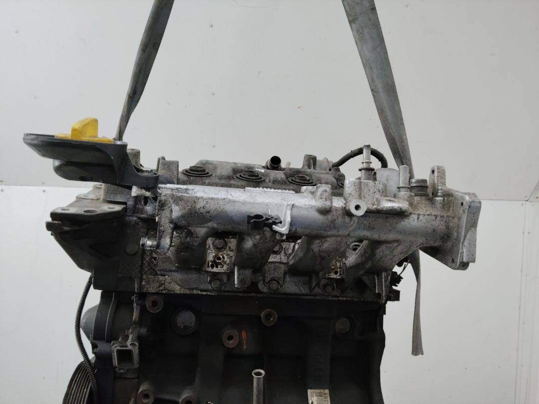 коллектор впускной Renault Clio 3 поколение 2008, 1.2 л., D4F 784, бензин, МКПП, 8200720527 - фото №1