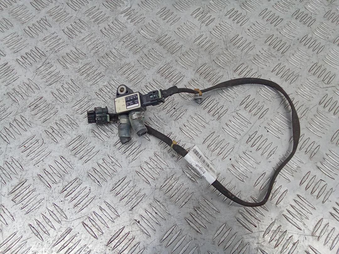 датчик давления (температуры) выхлопных газов Mercedes-Benz GLC Coupe C253 2018, A0009057809 - фото №1