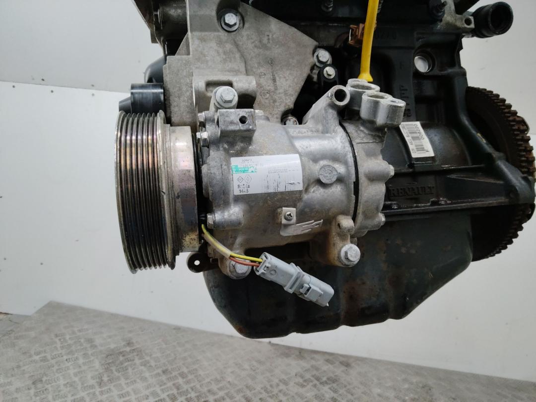 компрессор кондиционера Renault Clio 3 поколение 2007, 1.2 л., D7F 800, бензин, МКПП, 8200578856 - фото №1