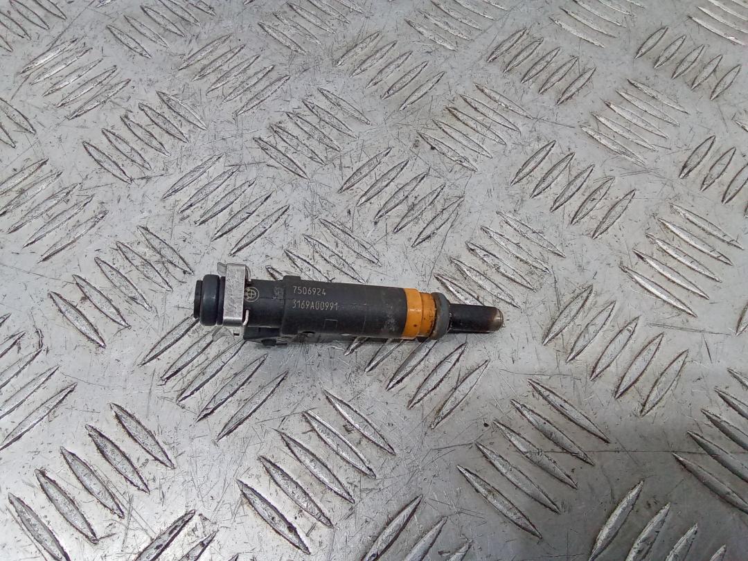 форсунка BMW 7 серия E65/E66/E67 2003, 4.4 л., N62 B44, бензин, АКПП, 7506924 - фото №1