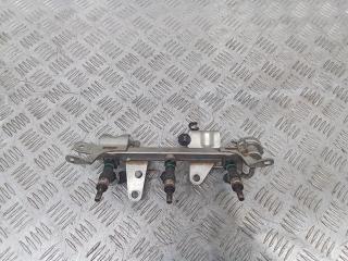 топливная рампа Renault Captur 1 поколение [рестайлинг] 2017, 0.9 л., бензин, МКПП, 175201470R