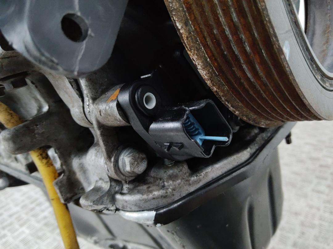 датчик коленвала Peugeot 208 1 поколение 2012, 1.4 л., 8HR (DV4C), дизель - фото №1