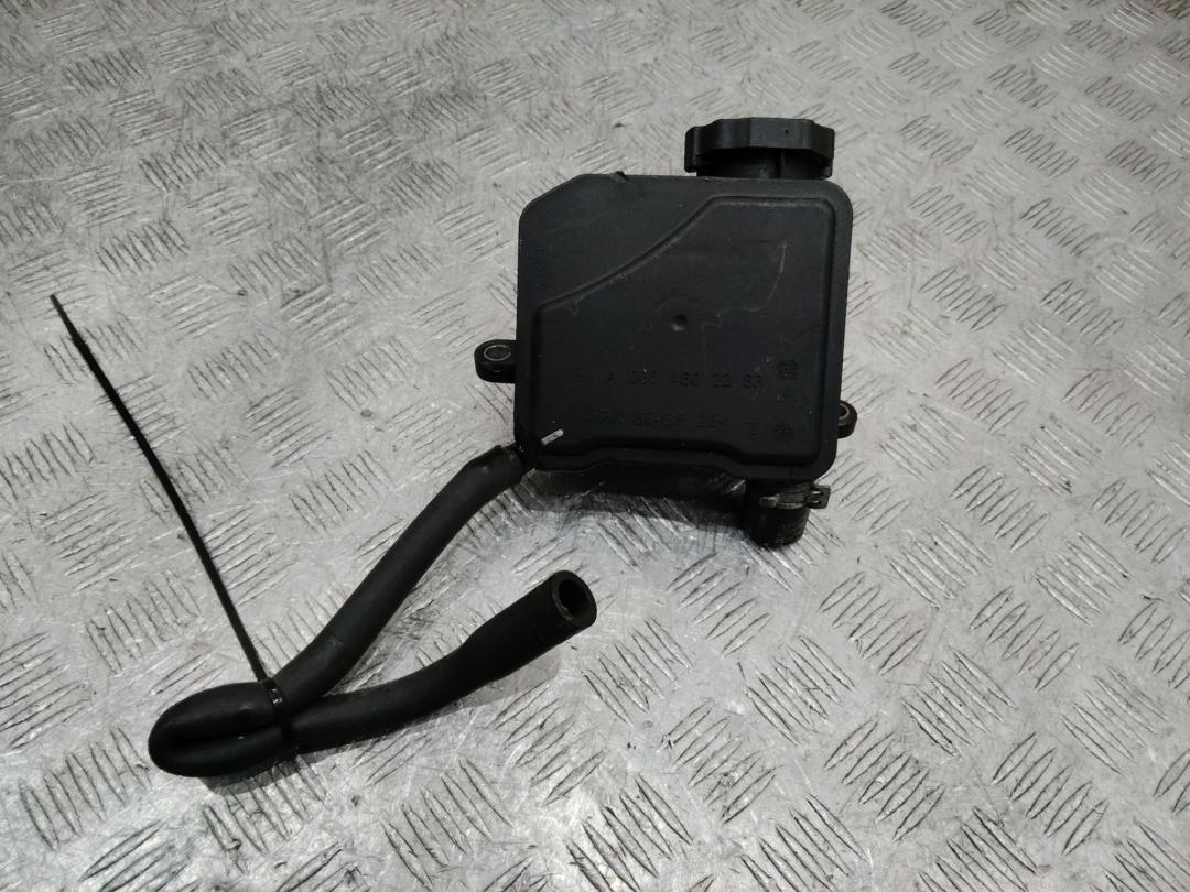 бачок гидроусилителя Mercedes-Benz S-Класс W221 2008, 3.0 л., OM 642.930, дизель, АКПП, A0004602283 - фото №1