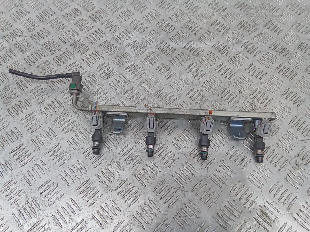 топливная рампа Renault Scenic 3 поколение 2011, 2.0 л., бензин - фото №1