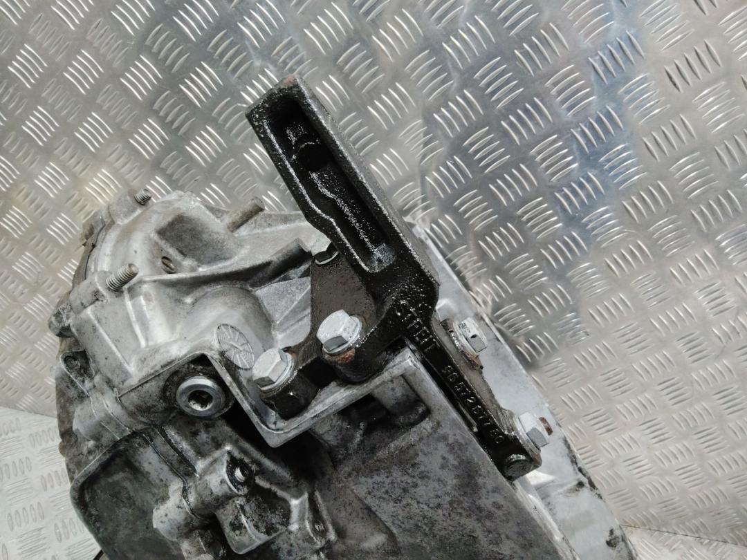 кронштейн КПП Peugeot 308 T7 2009, 1.6 л., дизель, МКПП, 9657267780 - фото №1