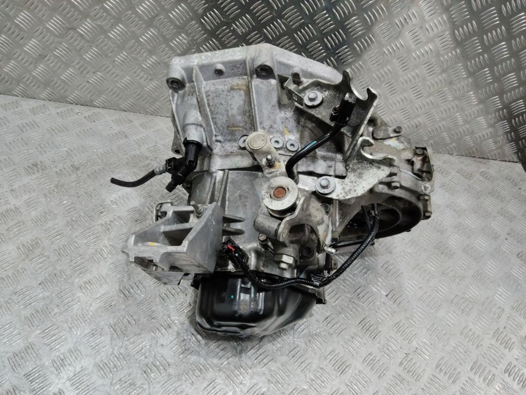 КПП механическая (МКПП) Suzuki Swift 4 поколение 2012, 1.3 л., дизель, 69L0M3, YP6 - фото №1