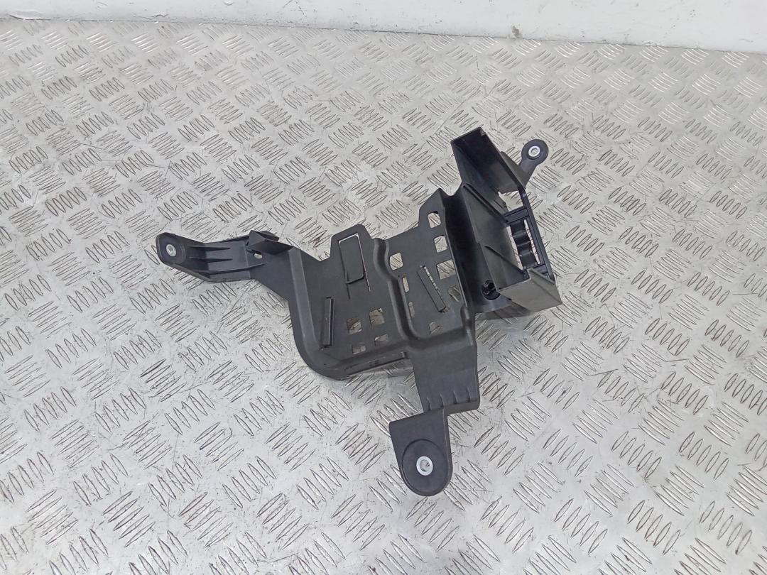 кронштейн блока управления Mercedes-Benz C-Класс W205/S205/C205 2017, A2055452940 - фото №1