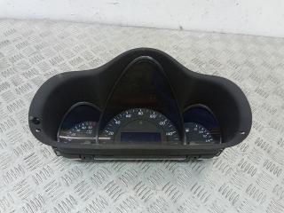 щиток приборов (приборная панель) Mercedes-Benz C-Класс W203/S203/CL203 2002, A2035402047