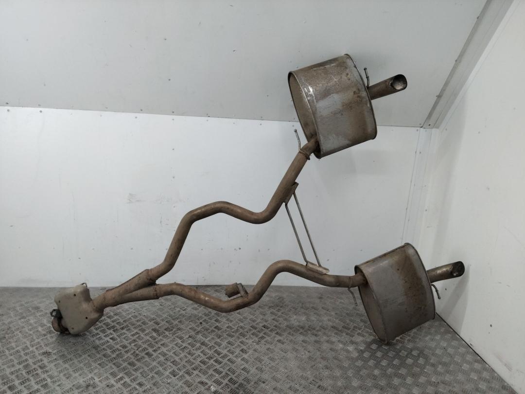 глушитель Land Rover Range Rover 4 поколение 2016, 82124599, C9R5A - фото №1