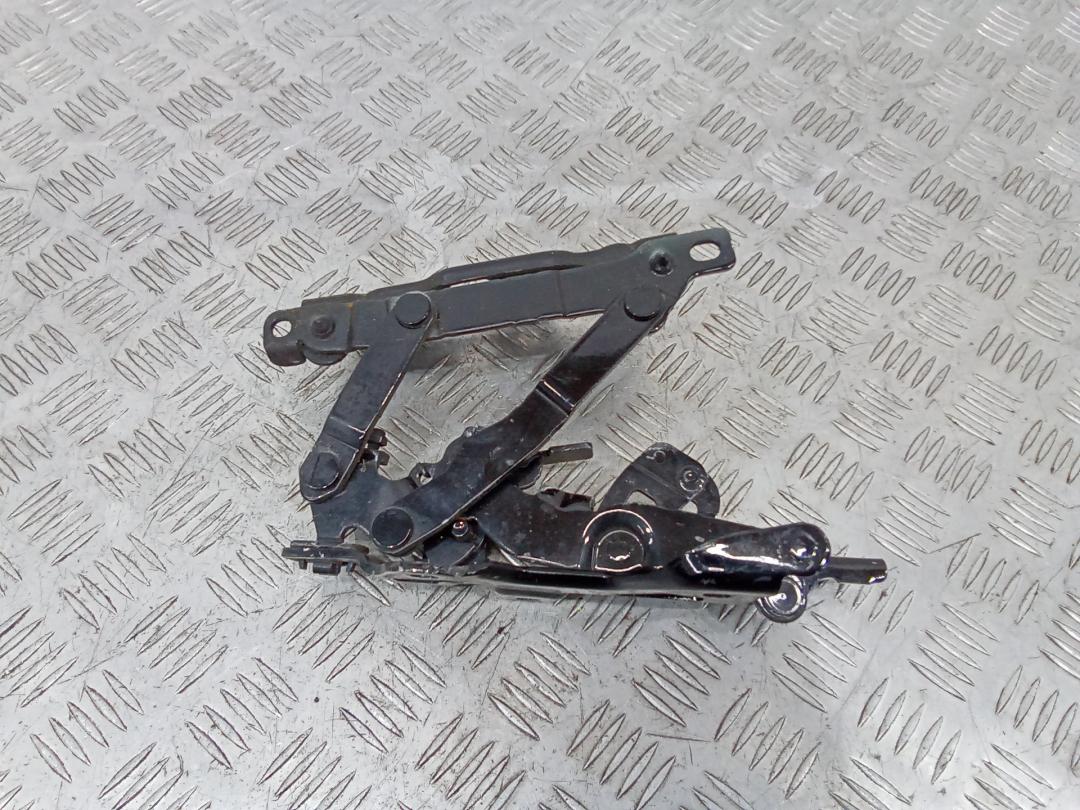 петля капота правая Mercedes-Benz S-Класс W222/C217/A217 2015, A2228800228 - фото №1