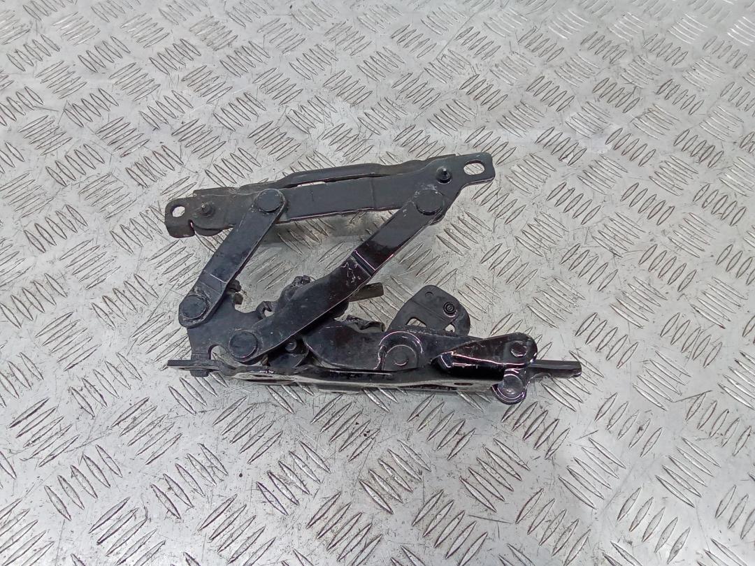 петля капота правая Mercedes-Benz S-Класс W222/C217/A217 2014, A2228800228 - фото №1