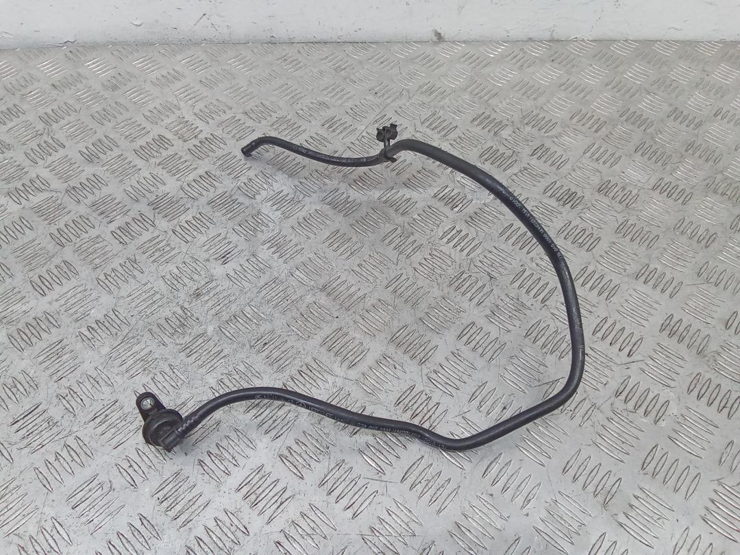 трубка вакуумная усилителя тормозов Mercedes-Benz A-Класс W176 2014, A2700181000 - фото №1