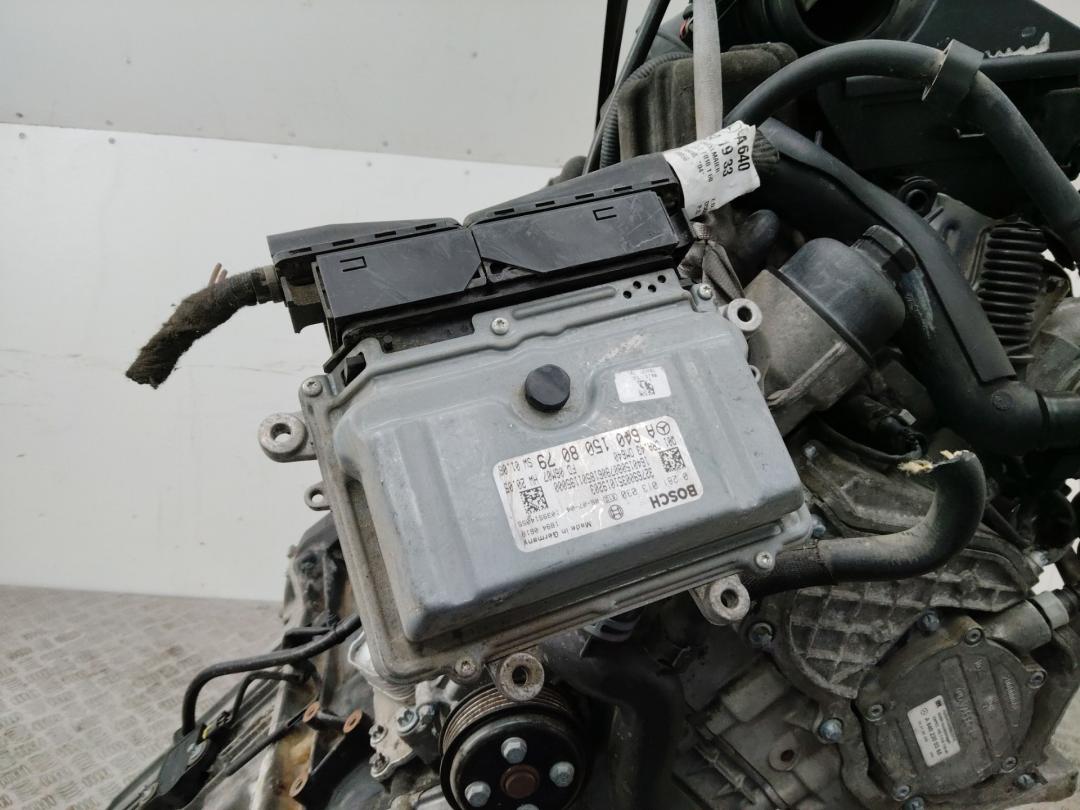 блок управления двигателем (в двигателе) Mercedes-Benz A-Класс W169 2006, 2.0 л., OM 640.940, дизель, МКПП, A6401508079 - фото №1