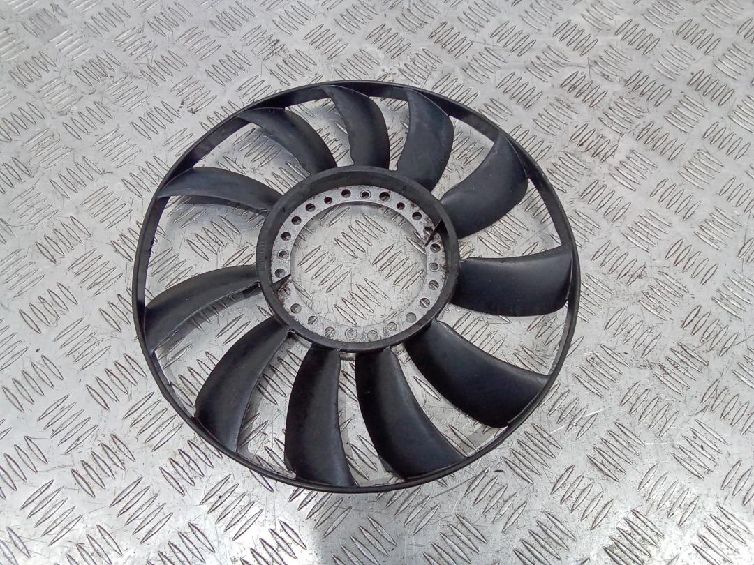 крыльчатка вискомуфты Audi A4 B6 2001, 058121301B - фото №1