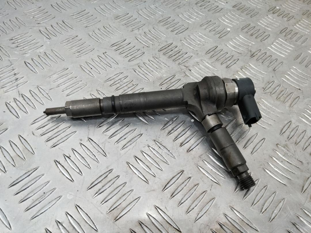 форсунка Opel Astra H 2004, 1.7 л., дизель, МКПП, 0445110174 - фото №1