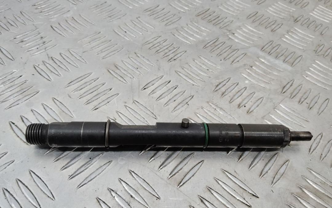 форсунка Audi A6 4B/C5 2000, 2.5 л., дизель, 059130201E - фото №1