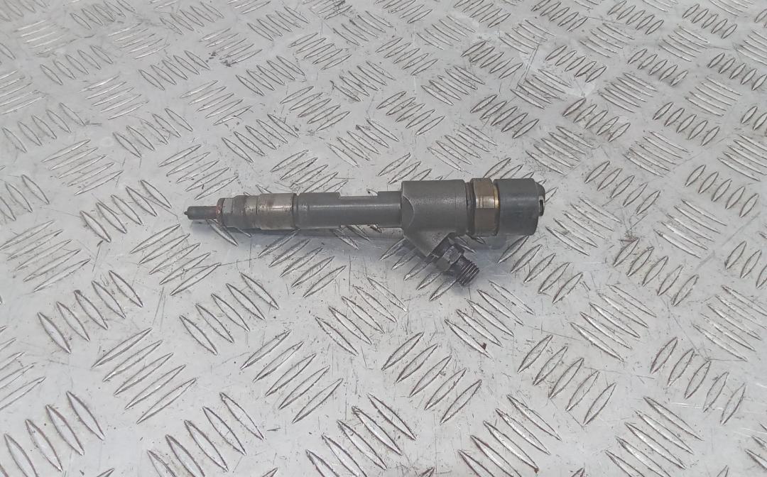 форсунка Renault Scenic 3 поколение 2009, 1.9 л., дизель, МКПП, 0445110328, H82778396 - фото №1